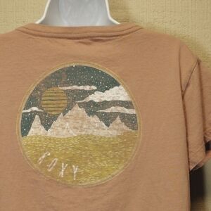 Roxy Earthy Tones v-neck tee M